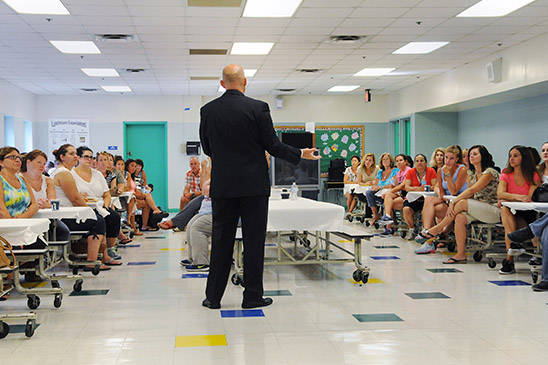 Mulgrew visits PS 148 in Queens  United Federation of 