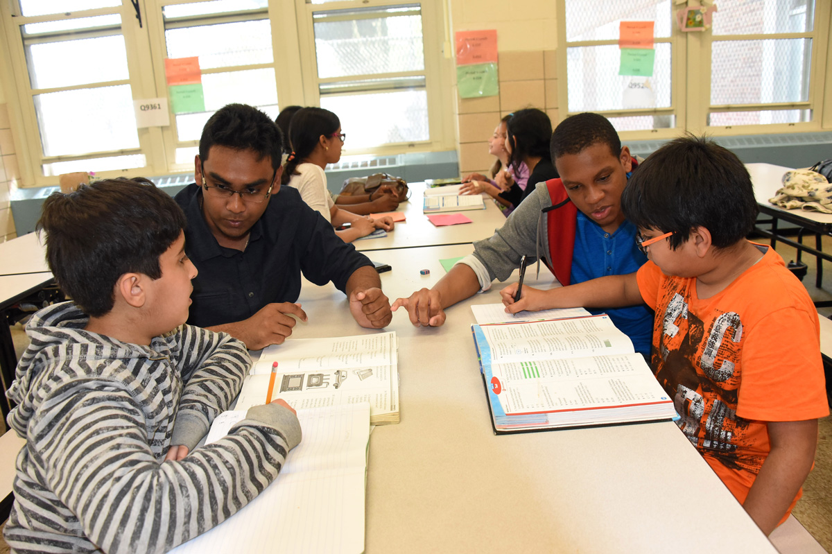 Mentoring program at PS 18, Queens | United Federation of Teachers