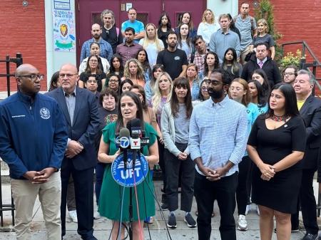 UFT celebrates class size milestone