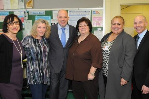 Mulgrew visits Edward B. Shallow JHS and two pre-K centers in Brooklyn
